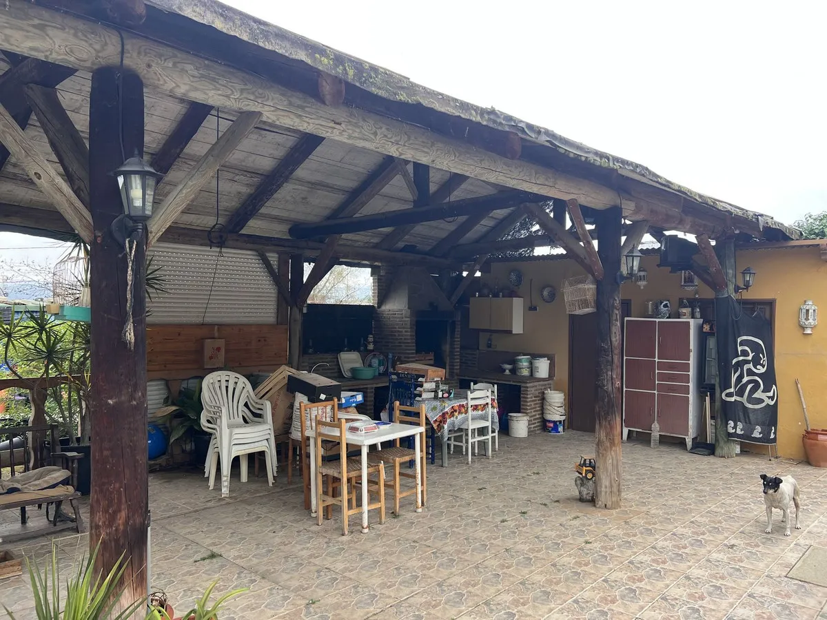 c1842028-f713-4e73-aa2e-9040e20ffe1b