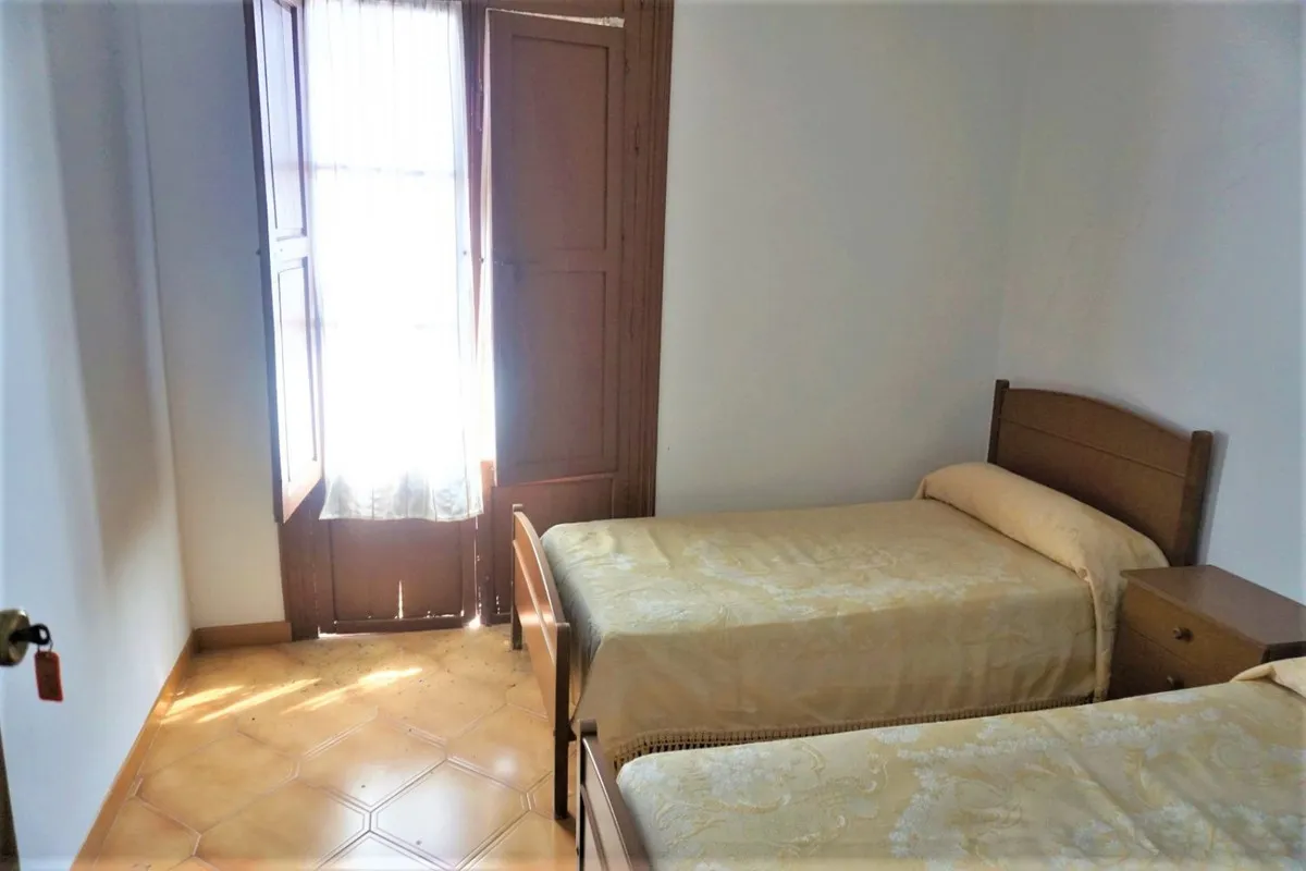 eedf49d2-1985-4d21-a792-09e10abc9603