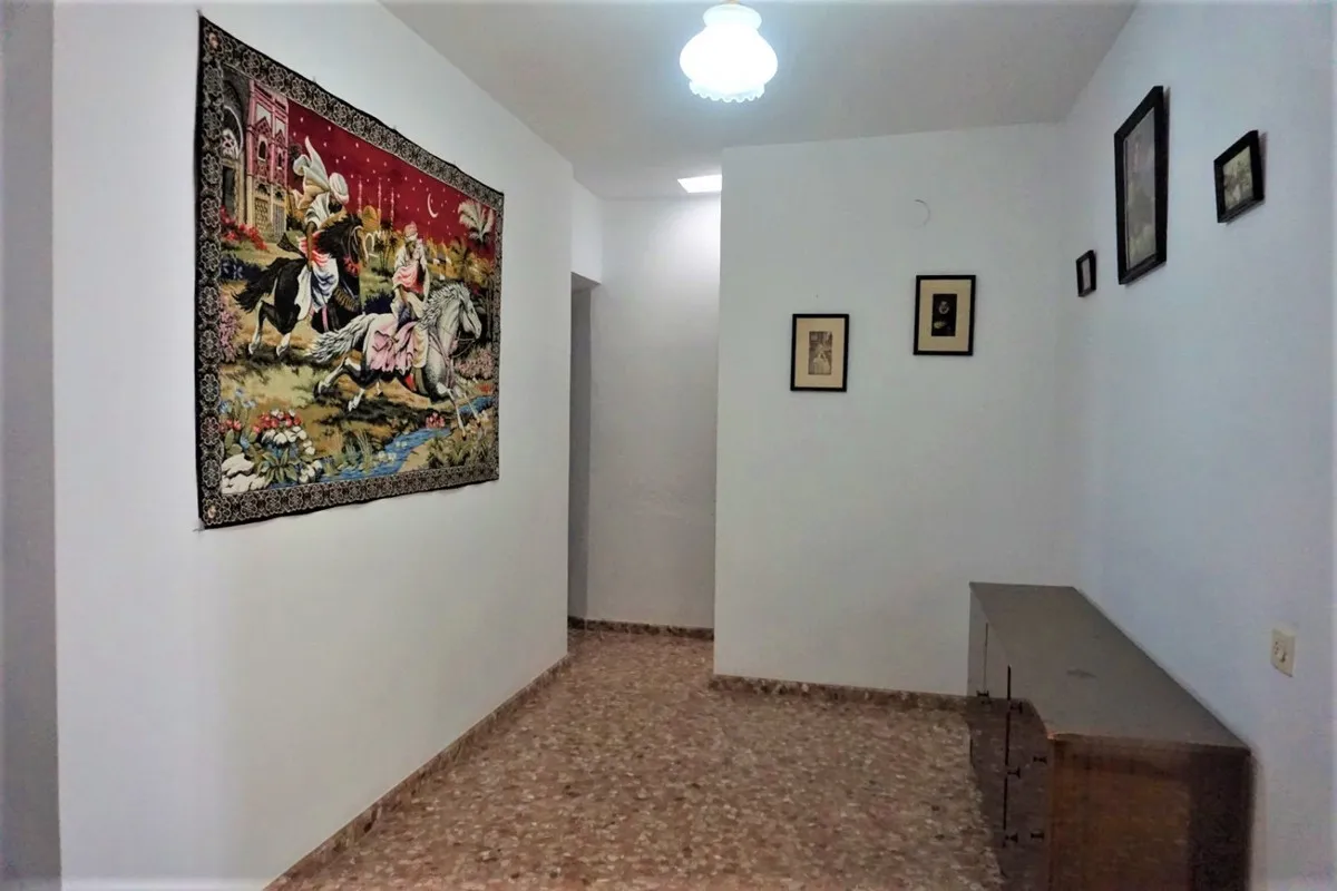 f8431013-1a8a-4d09-bd9b-c9ef03480837