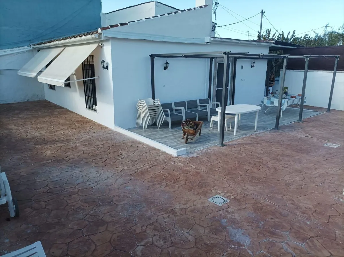 6b82dc7b-b424-4bca-b2b6-17be6f673510