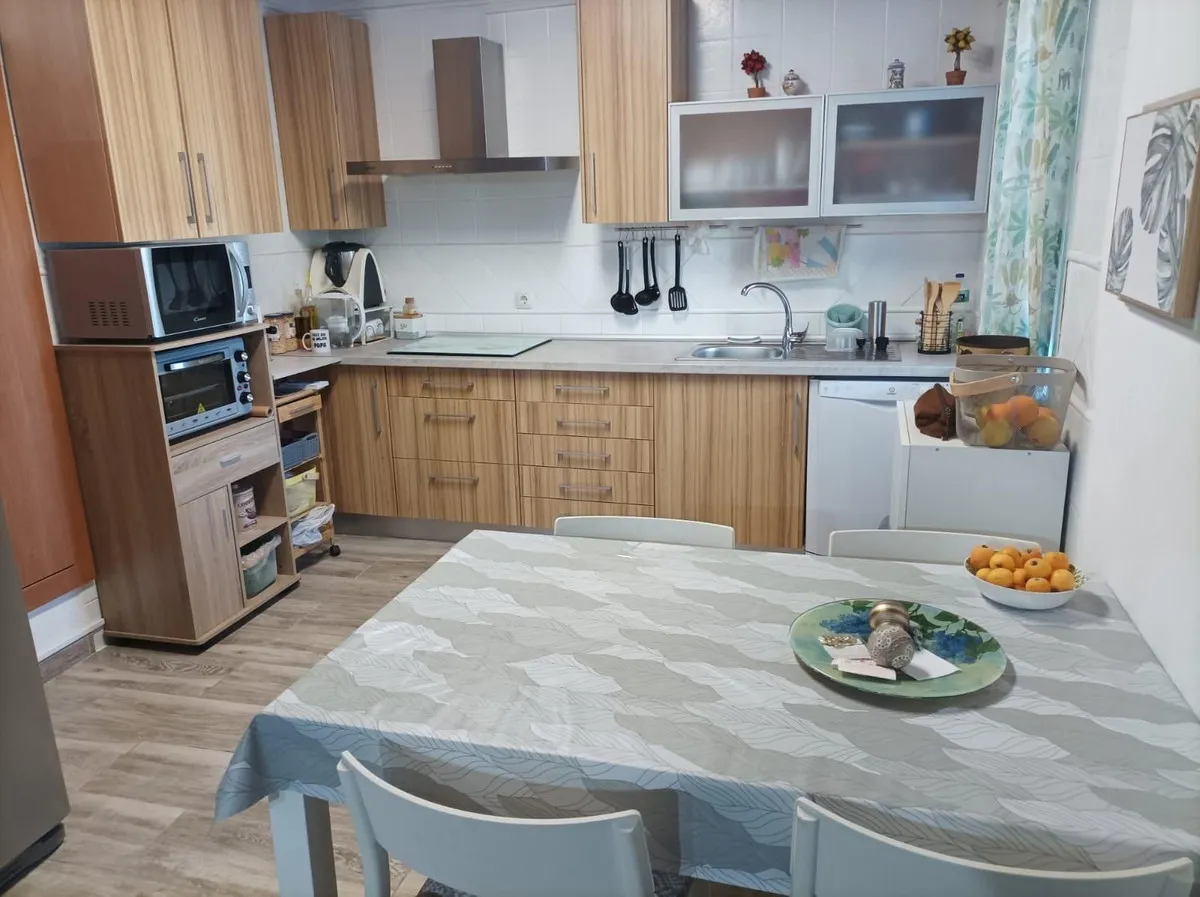 a1117e7c-f581-4b32-b2bf-dcd4007a9866