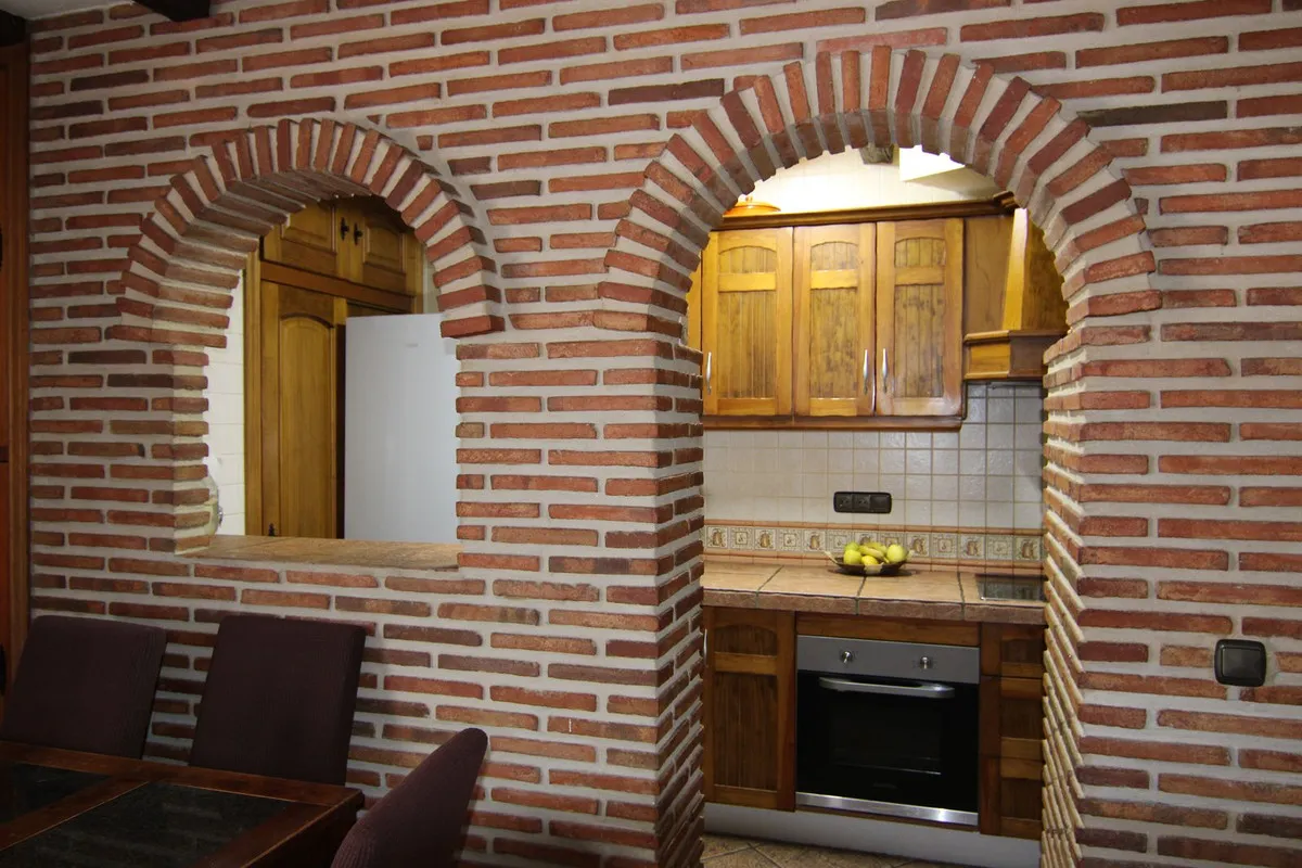 309ab9bd-ef9a-4d46-95ce-e1276447af65