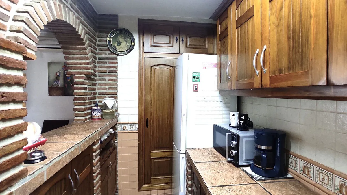 57a5a0b5-3d71-48f7-8706-7b1c9ea47ed9