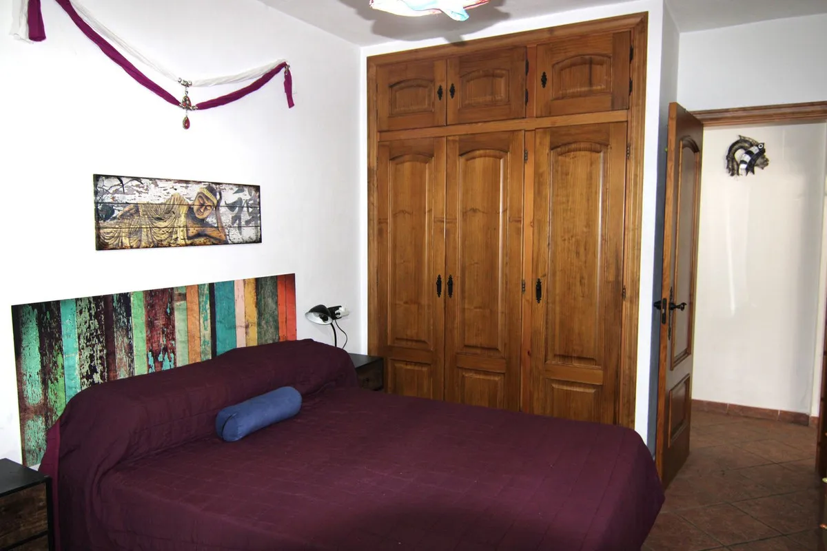 76570298-ba71-410d-8f35-1e41b1b6a523