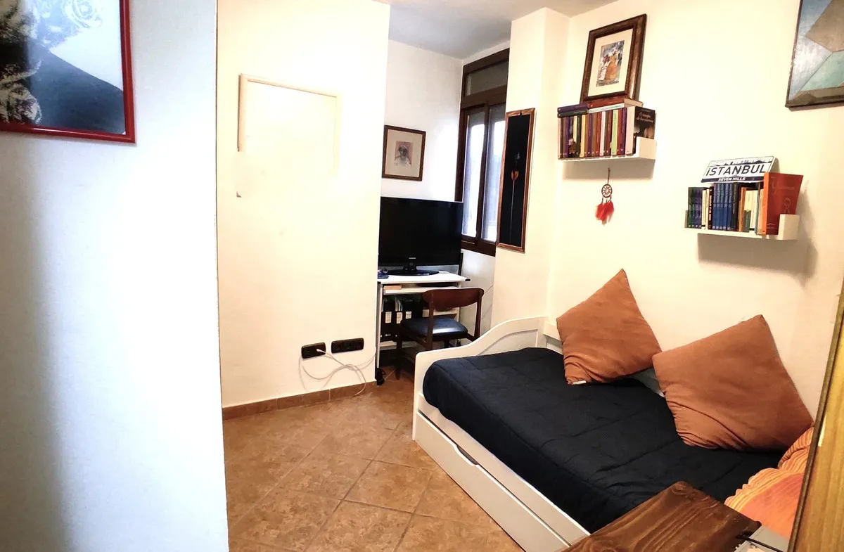 919c3395-3dbc-4bbb-b5c9-768b83ea216b