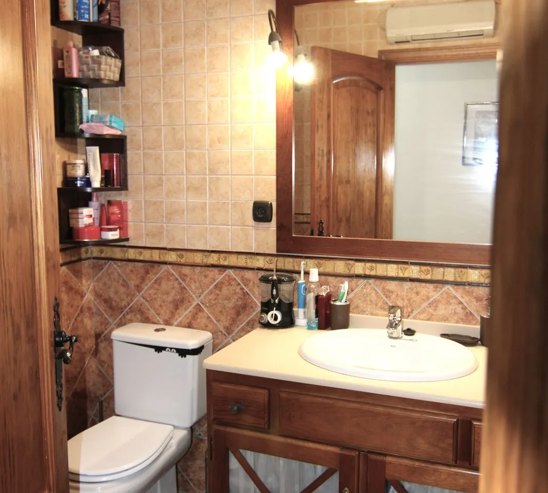 bbf903c8-14a5-4a0b-96a6-5c06dab12be7