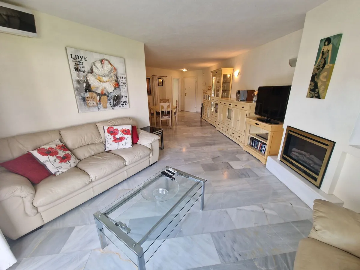 2b7d33d4-e4e5-4b53-b91c-91ffdd3567de