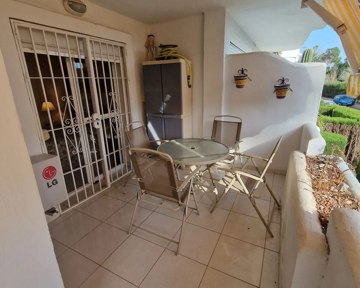 d9e04182-2145-4693-94e6-c5b89dfe692a