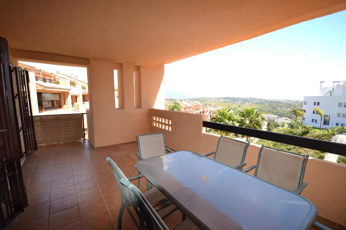 24b40326-f3cf-4a7c-b239-84dea62d0993