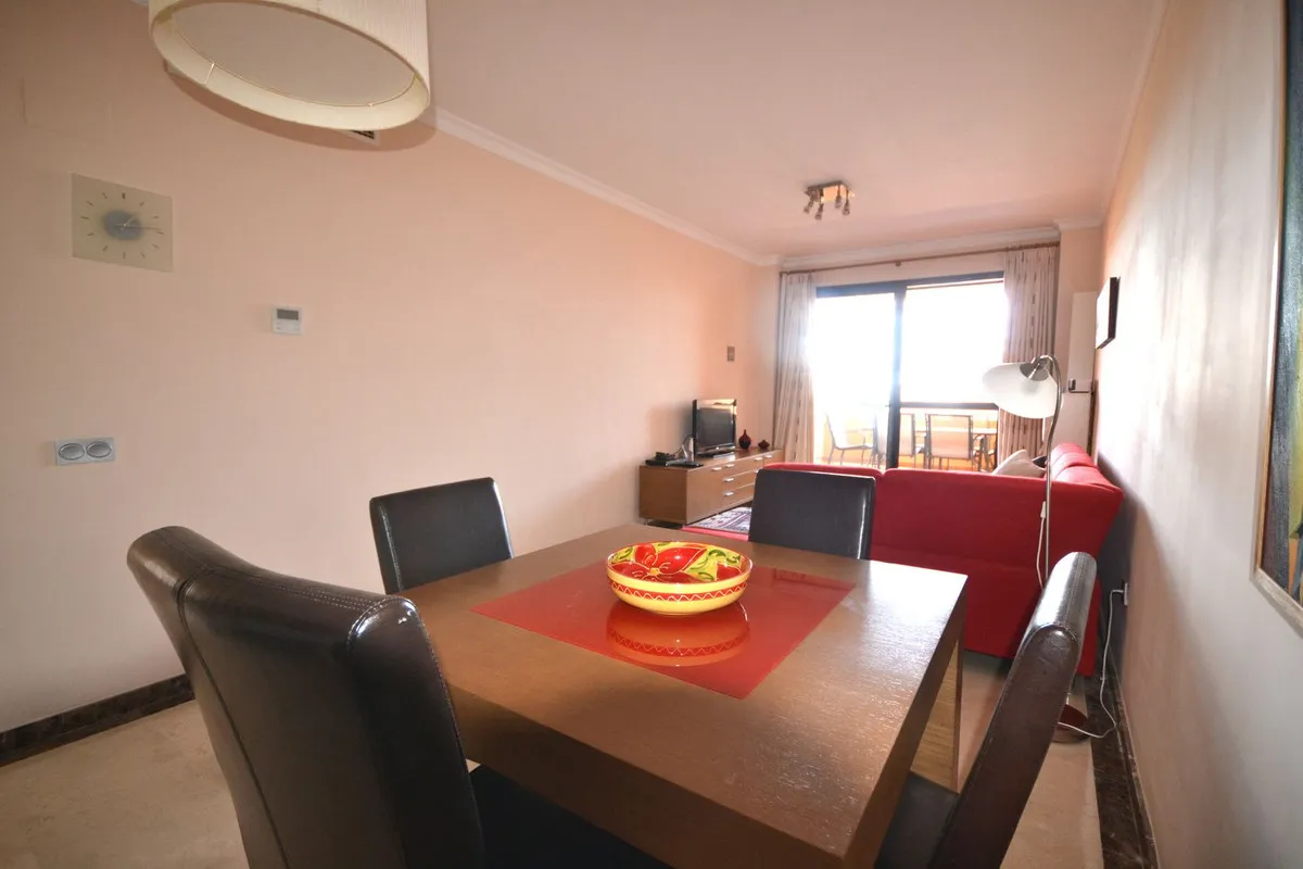 2e6f0bbe-26d7-4b04-a49a-33e9728bf304