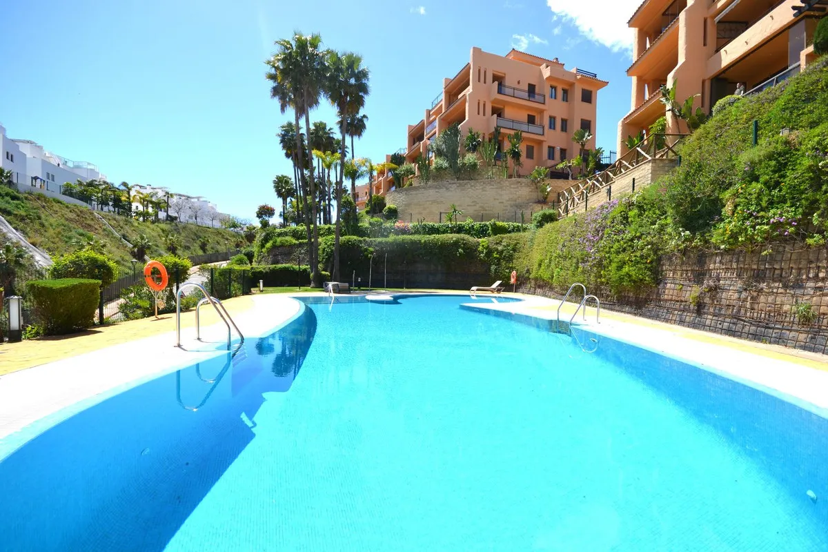 3308afc6-2916-4e14-91b2-99f56192b471