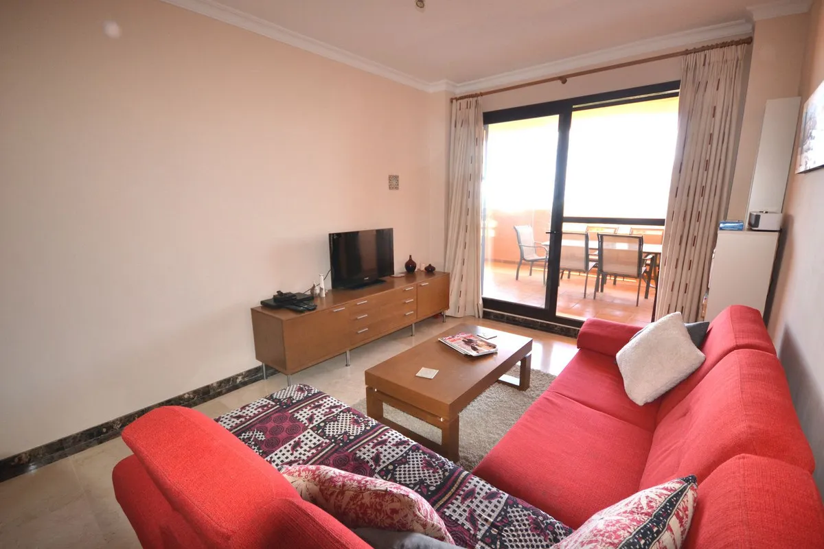 4c22da7c-f035-42a0-9115-d48516615df2