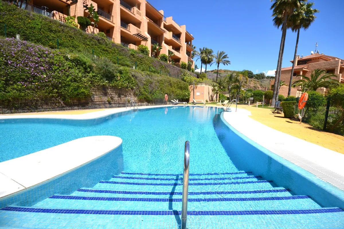 8a78b091-f4d1-4dc9-bf72-3c7500698b3d