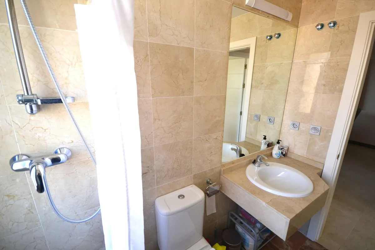 9e4ed07f-5814-44af-aafb-19317ee3811c