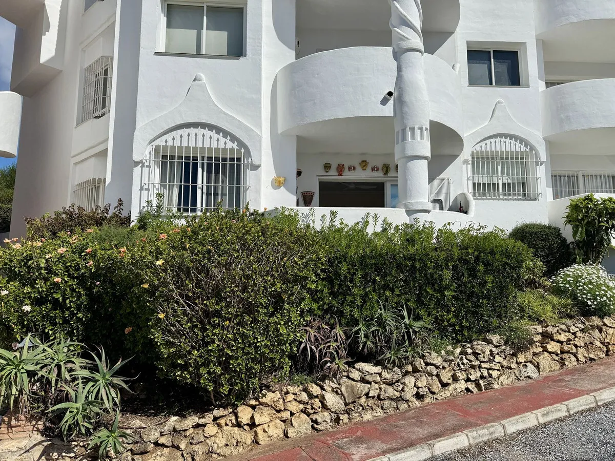 60b66847-3ae7-4393-84a4-5d203792de93