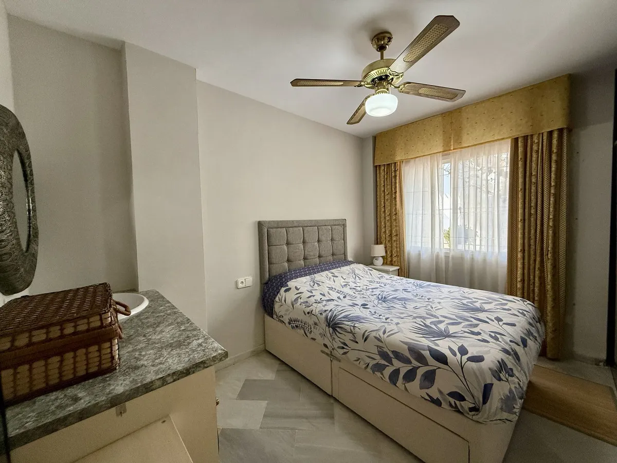 d65b9fff-2513-460d-a1cd-eab1a6fe3118