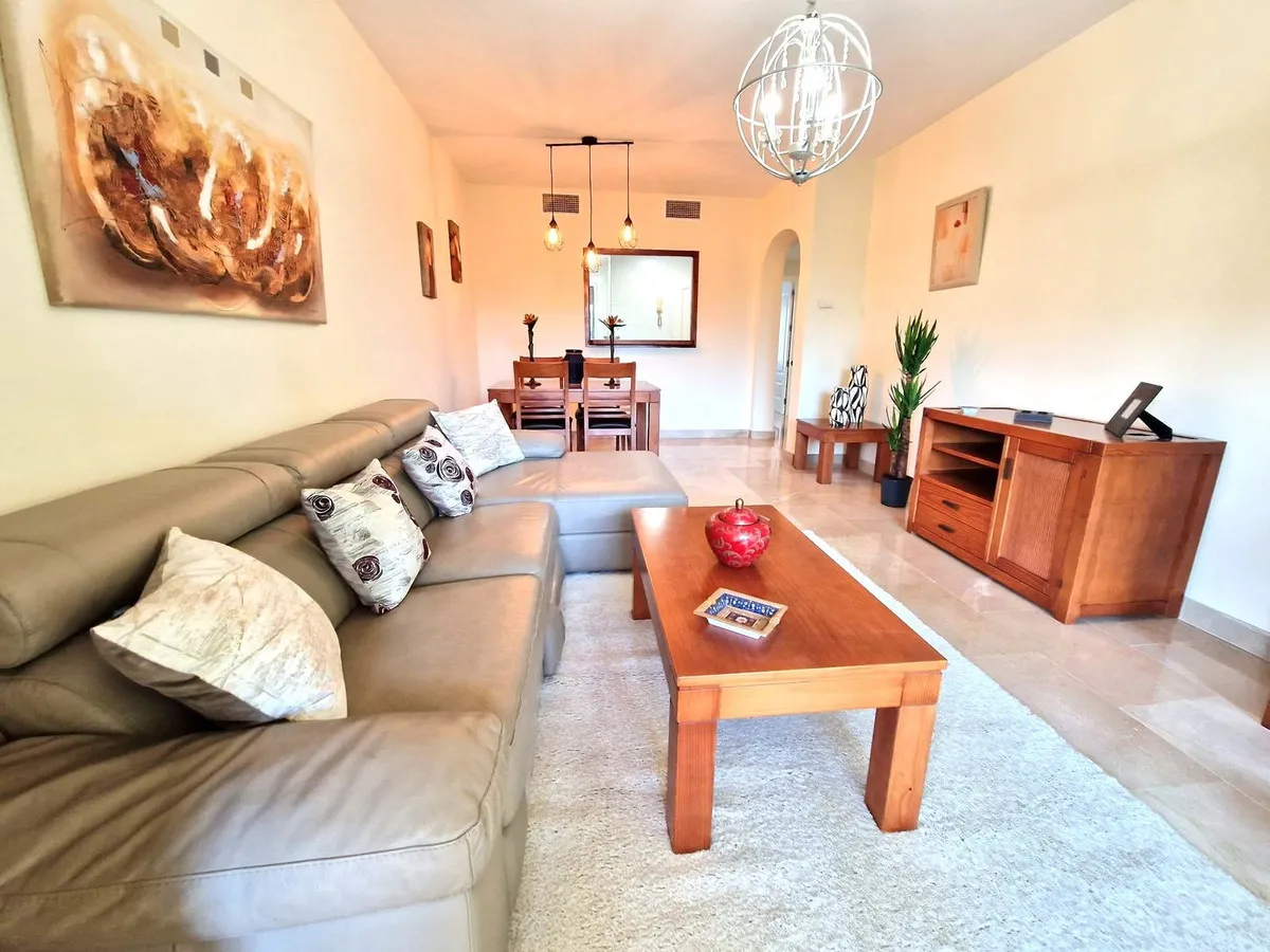 fcaf8186-72e6-407d-bdbf-d8222634da96