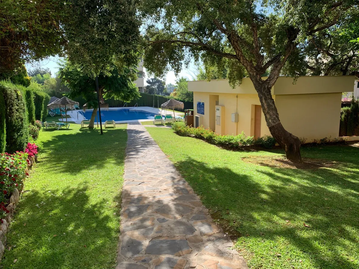 0dd3c1c0-07da-4e85-8314-2dcbc0409983