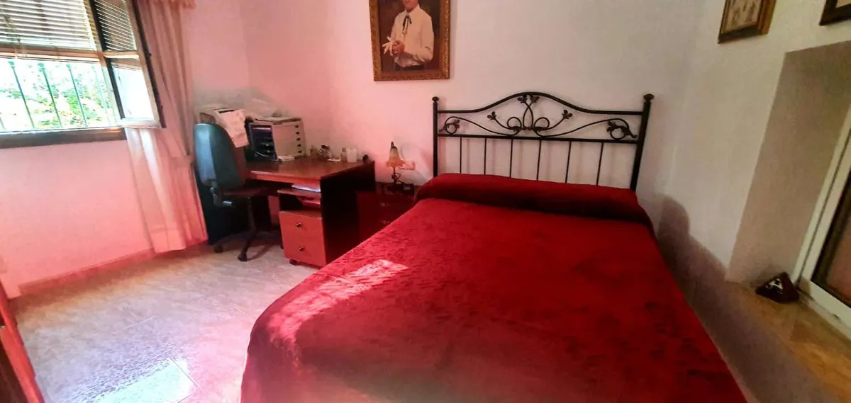 a6b61737-8040-4f62-b3a1-7942387b3c0d