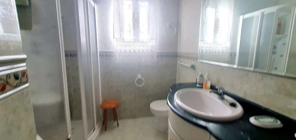 f804b43f-bc40-4e59-96c6-6edf47bd82bf