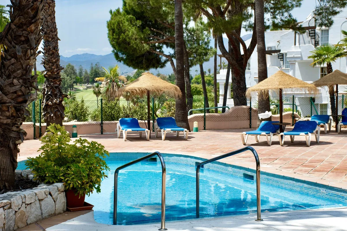 315927ff-aff9-4583-b25d-d0c9302cd54d