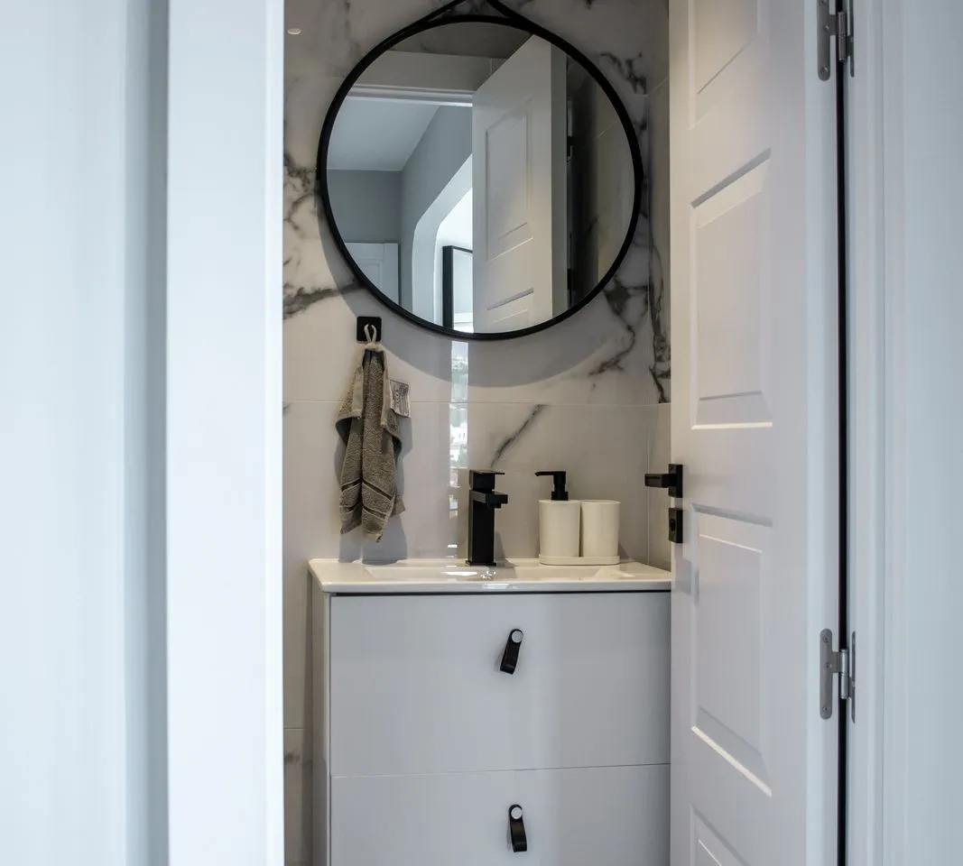 393b676d-53c6-4260-b07e-580b58f4f623