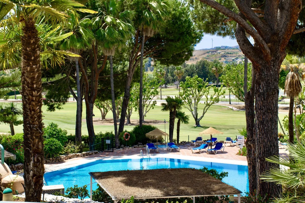 8eb56f30-1895-4d79-9ac6-599f598b70f0