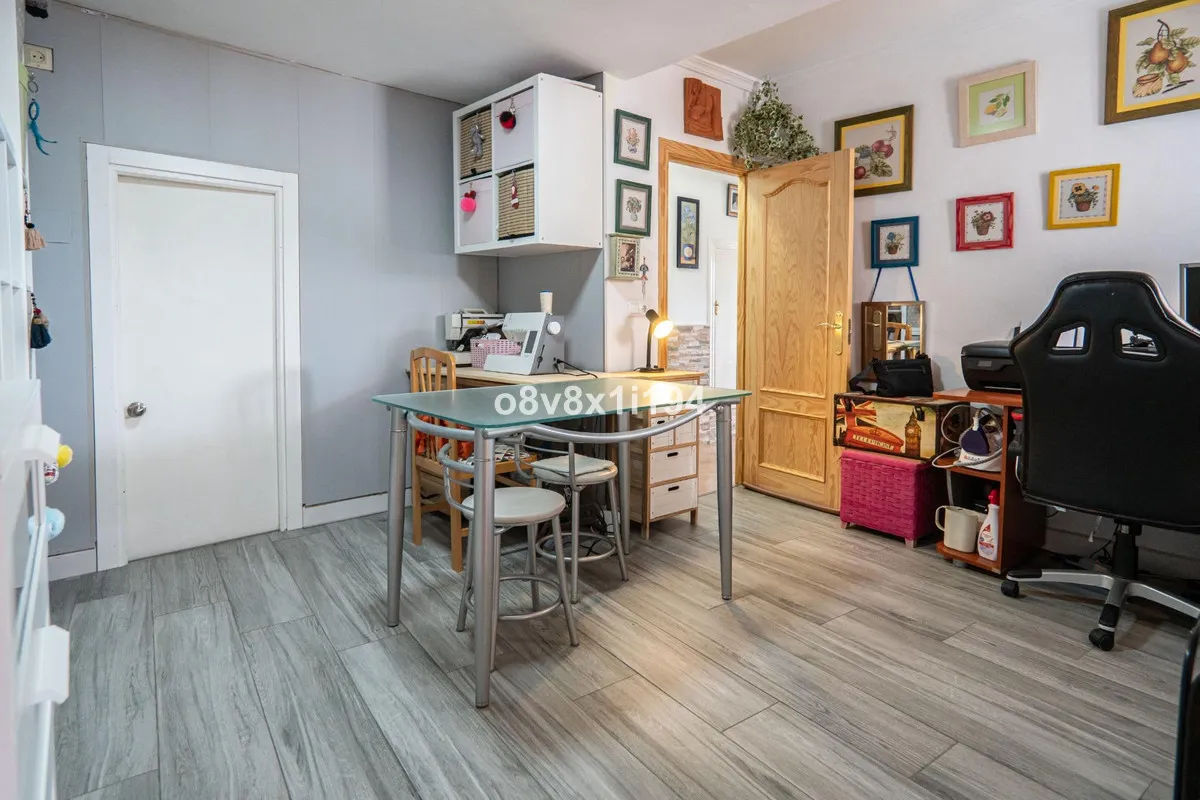 091e27ff-af4c-44d8-9556-9cb4fce0b027