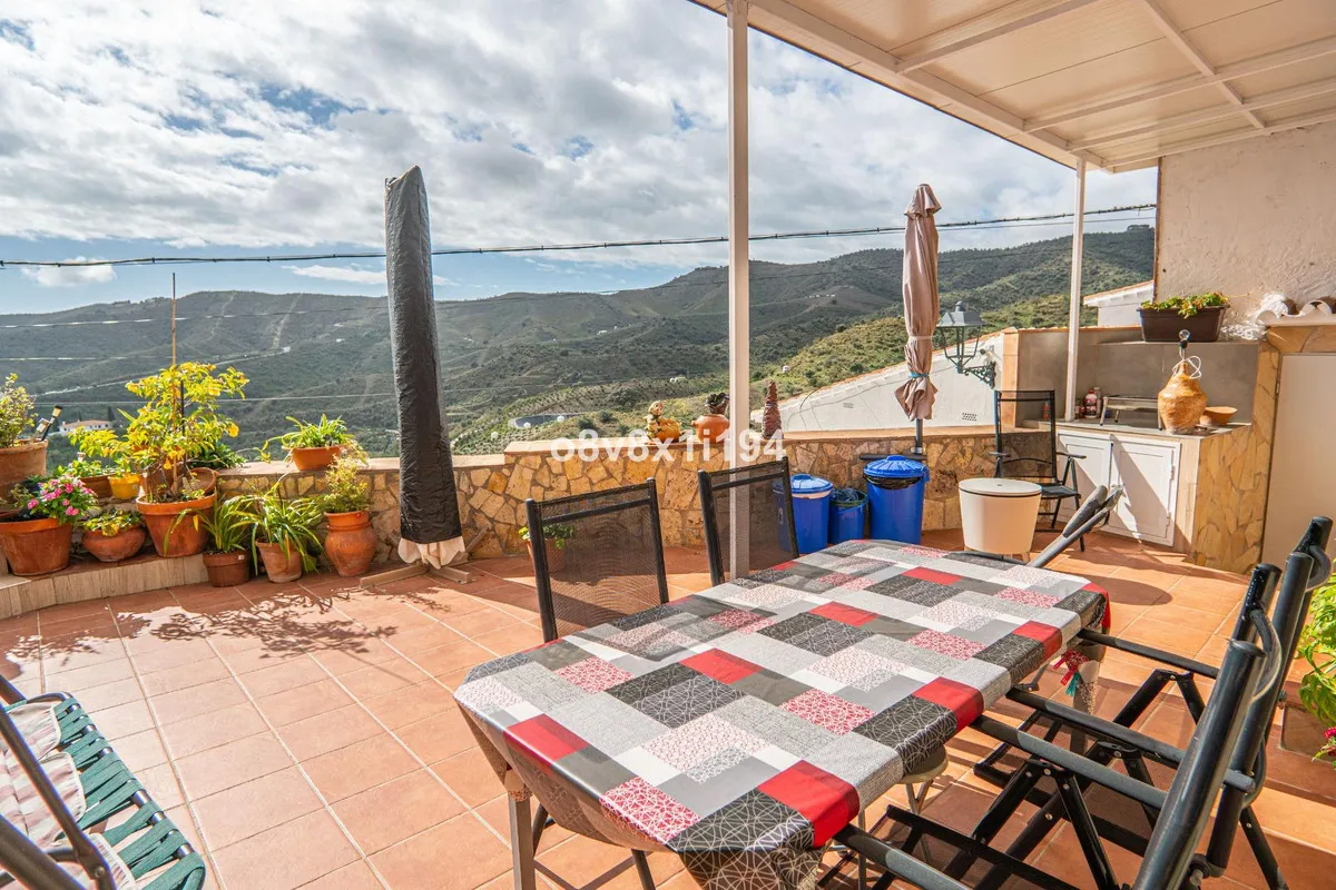 29cd4544-67d8-43ee-a522-7ea8dc82e90d