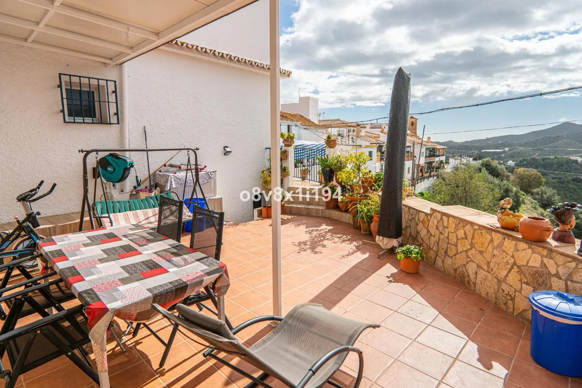 744d4c2e-999c-462c-b294-4f7f842c61e1