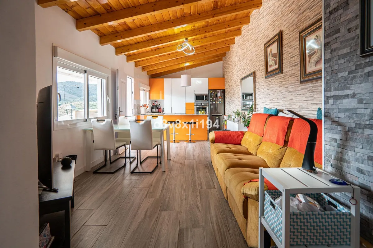 a313cef4-3e2d-47e7-91f6-16bfcd51fe95