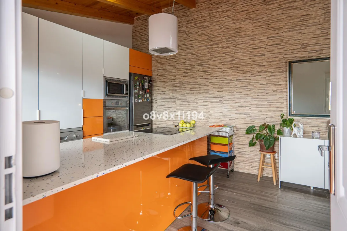 adddcf96-7dc0-4a6a-b26d-e659c5aec9c0