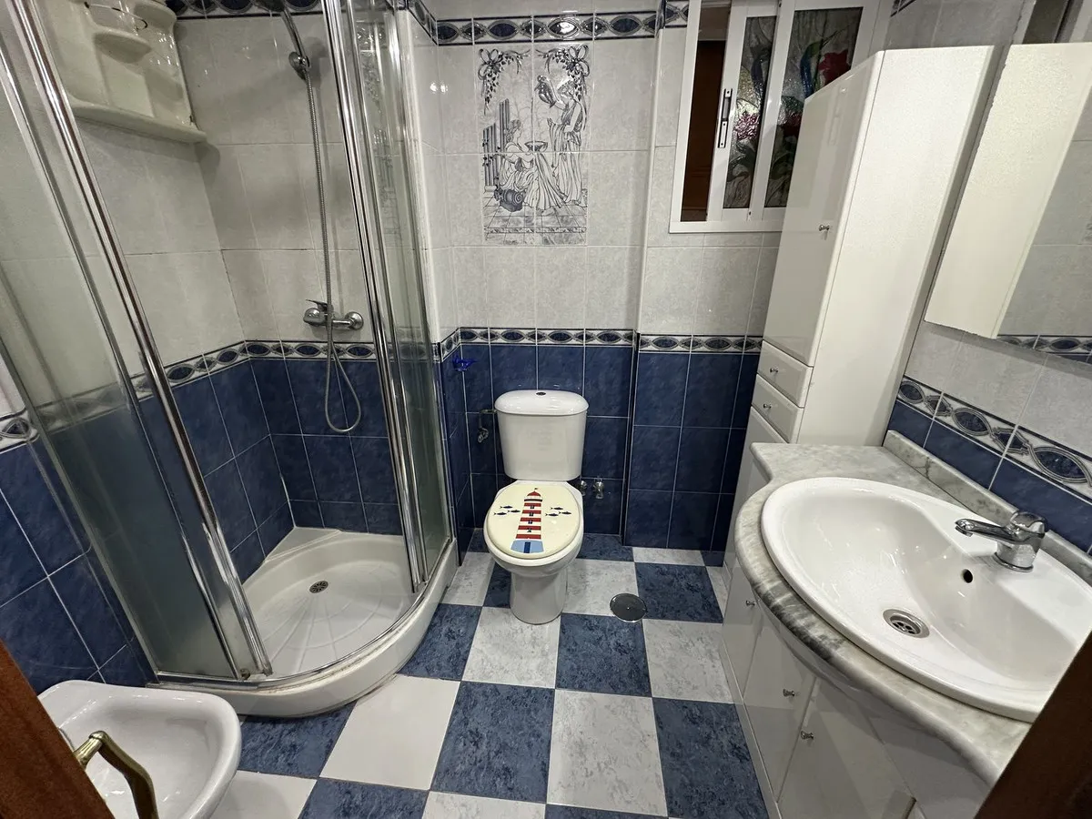 0b404669-6058-4199-9580-b3e31bd13f42