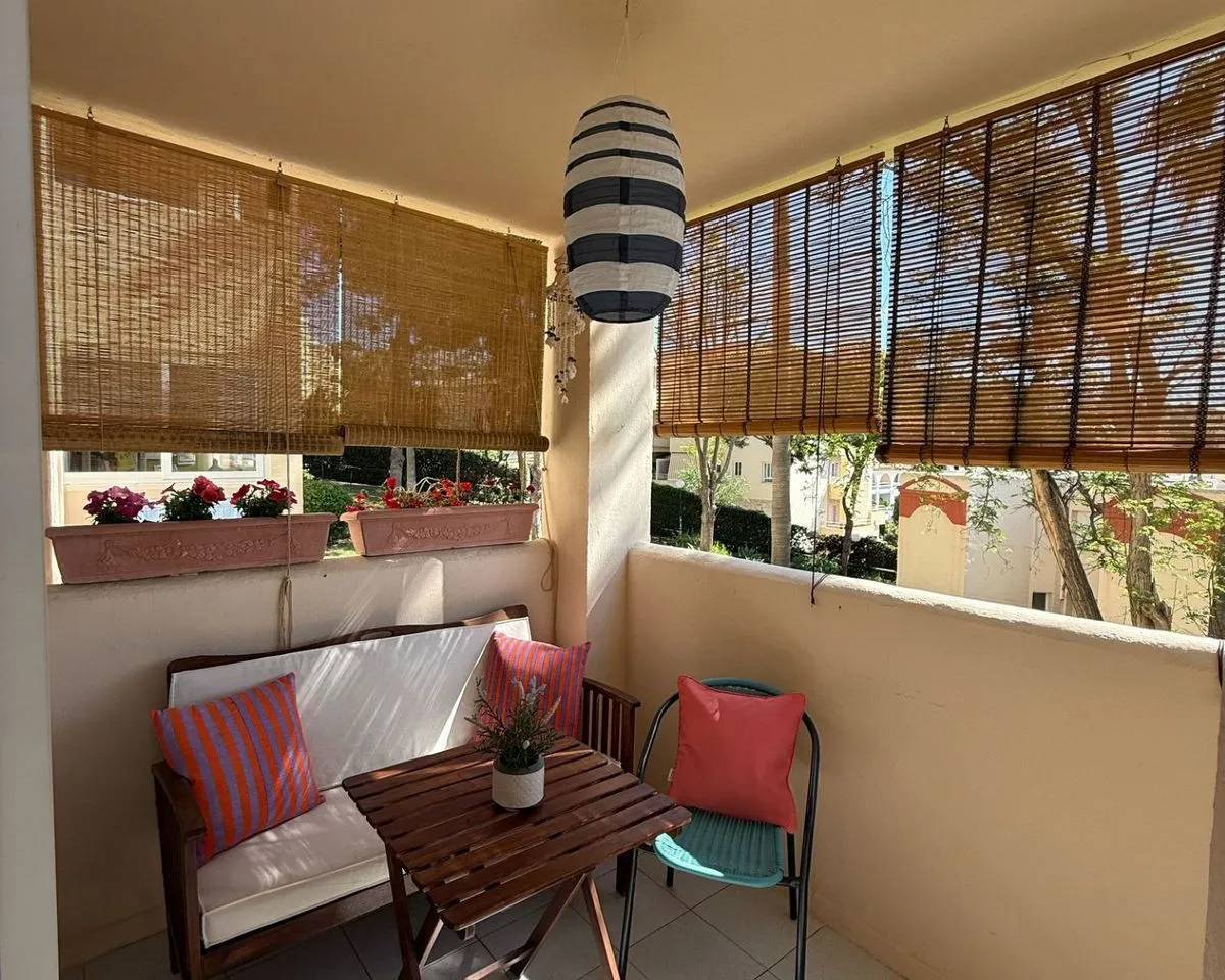 1bb50cbe-6748-4310-8700-a3c72d947677