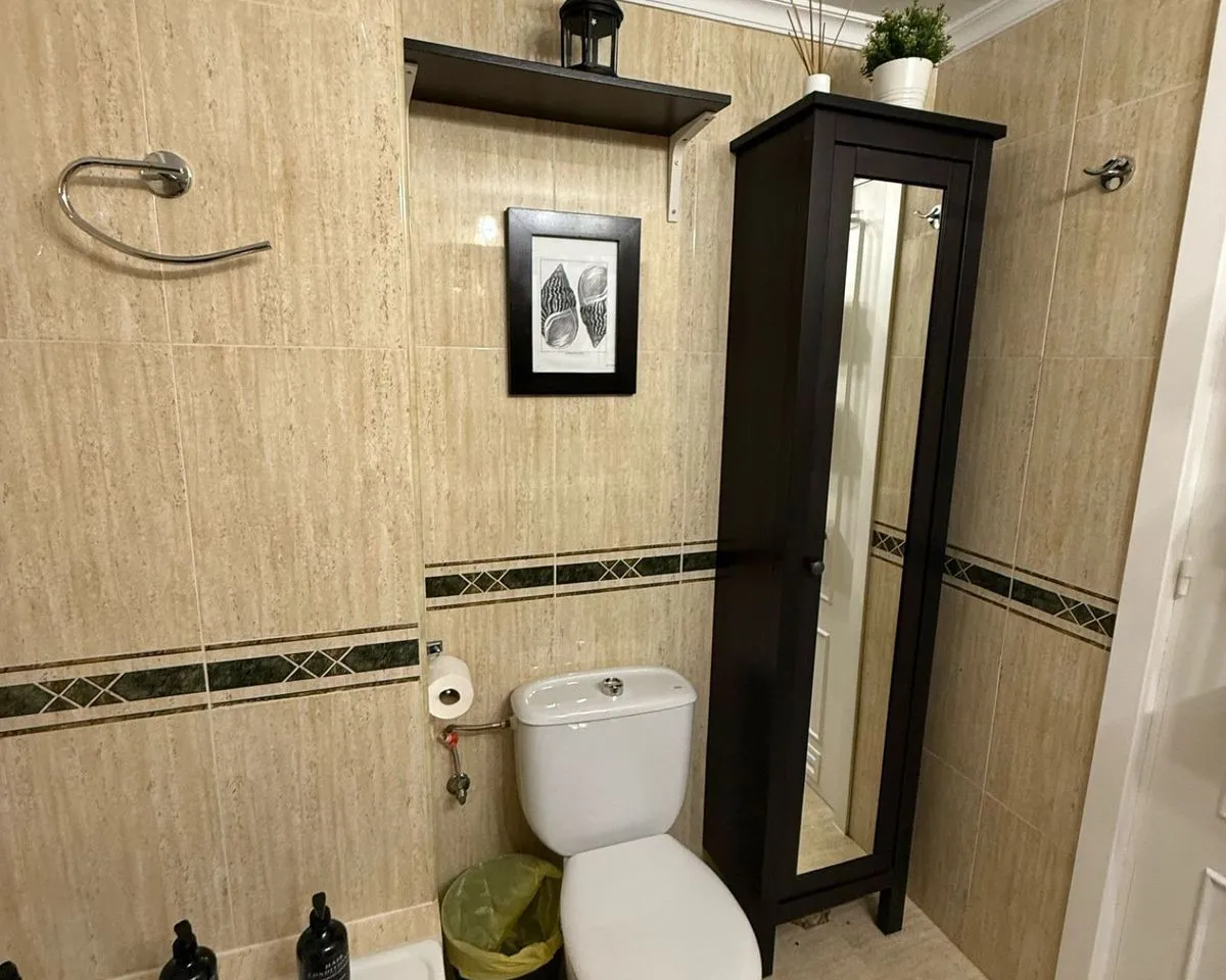 39036663-b233-4d03-ae24-4586efbdc991