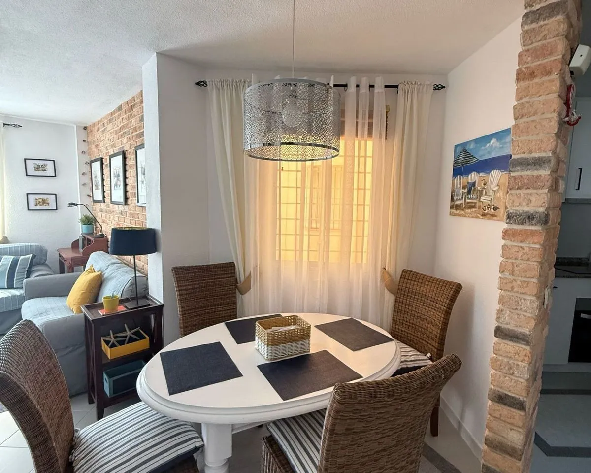 3f7591dc-7047-4ef8-8f32-29ae815dfb37