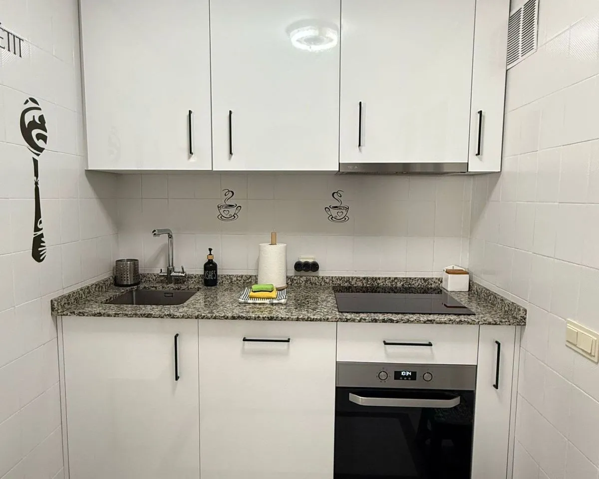 4f48aa50-1d09-43cf-a48c-18ddc2a60f44