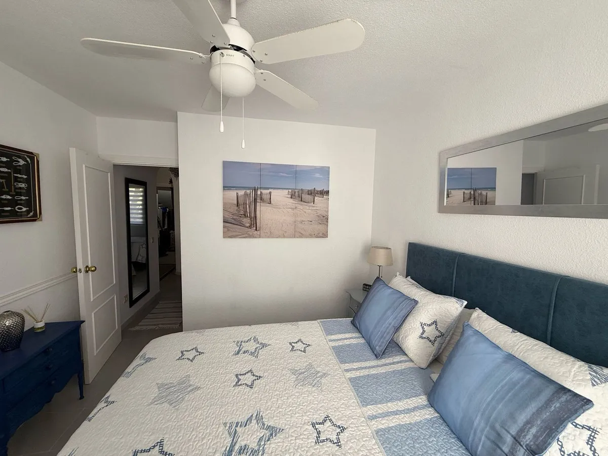 6a65ce2b-fe12-4322-8ce2-fae4a2c24448