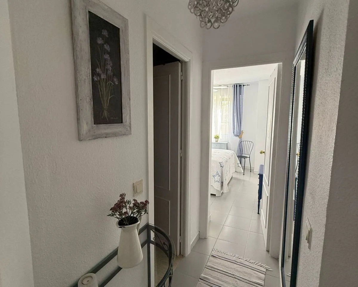 d6f5f2ab-c351-44ef-83de-17025f9a48a4