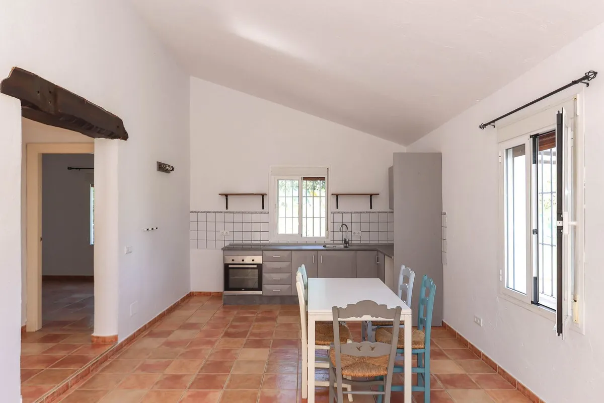 32ec7dff-d70f-41fa-9125-e4e81656e799