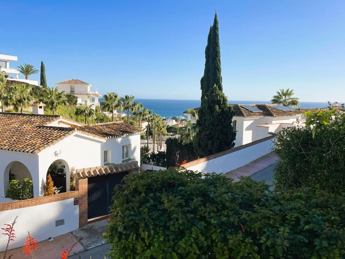 17a8210f-3f07-477a-9c11-c24d0a4ce23f