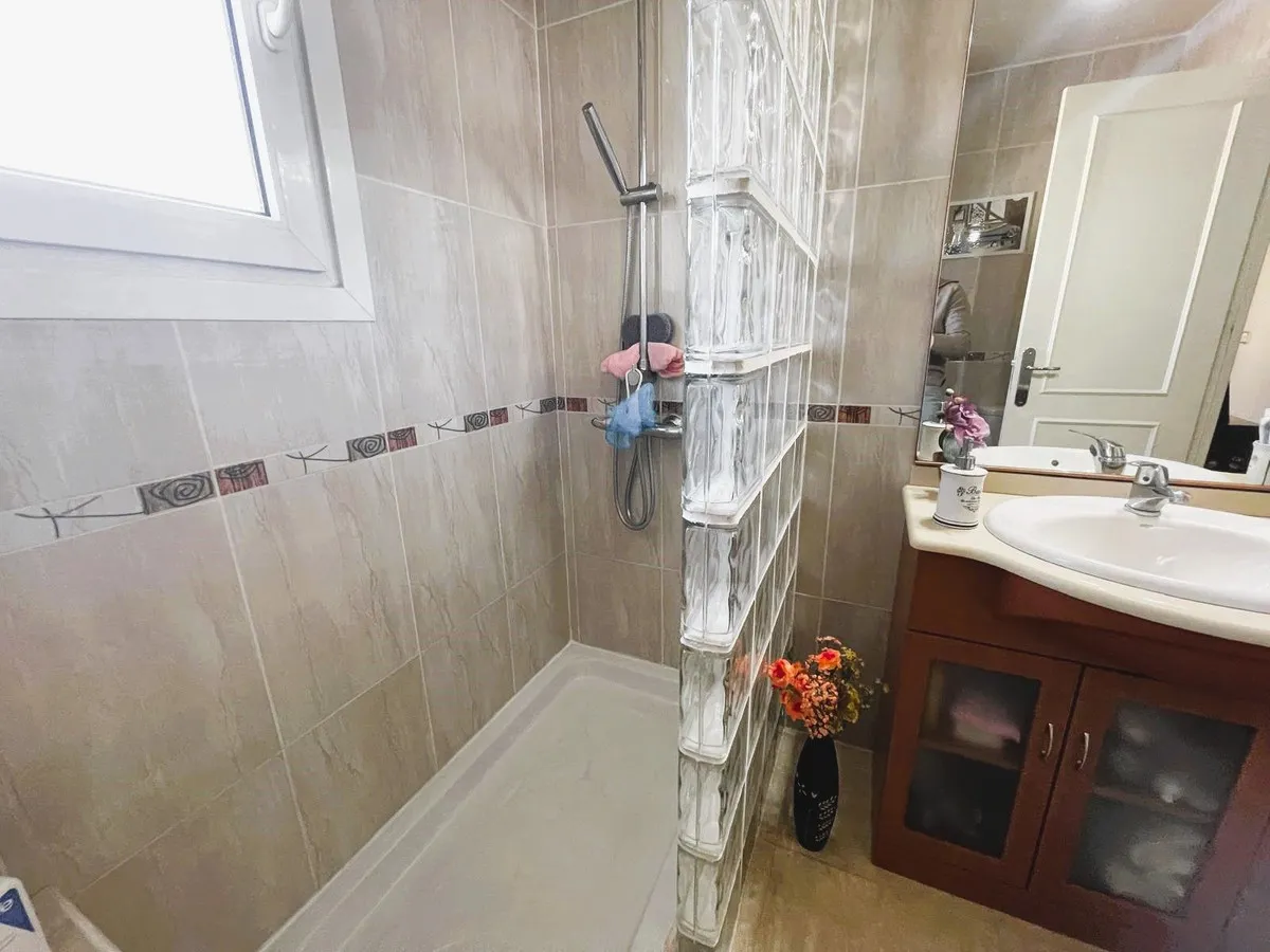 97018180-a5ed-4e45-ad33-2641bdaecdcc