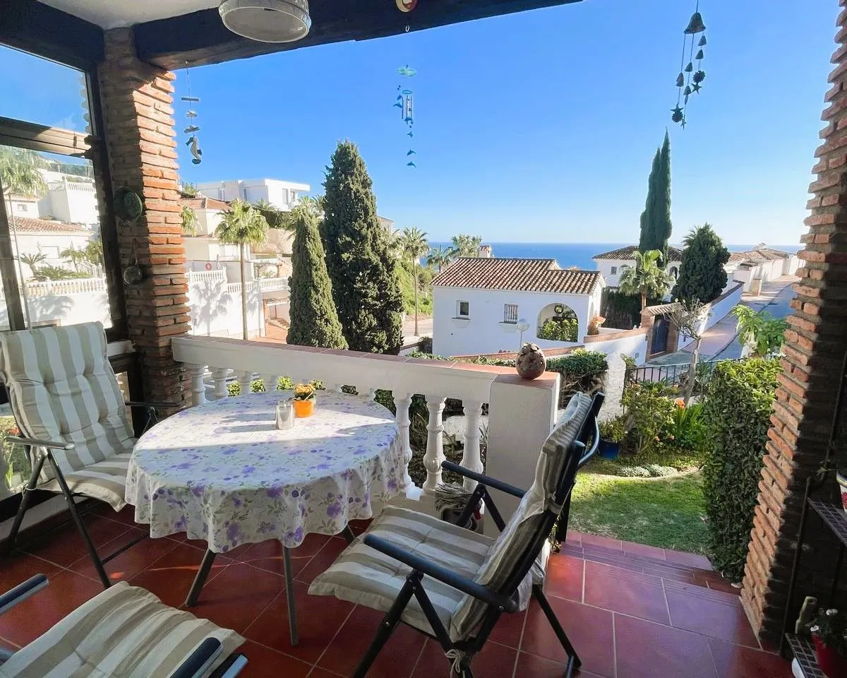 ed6a70ce-86e2-4d92-9e33-de37a4ebf481