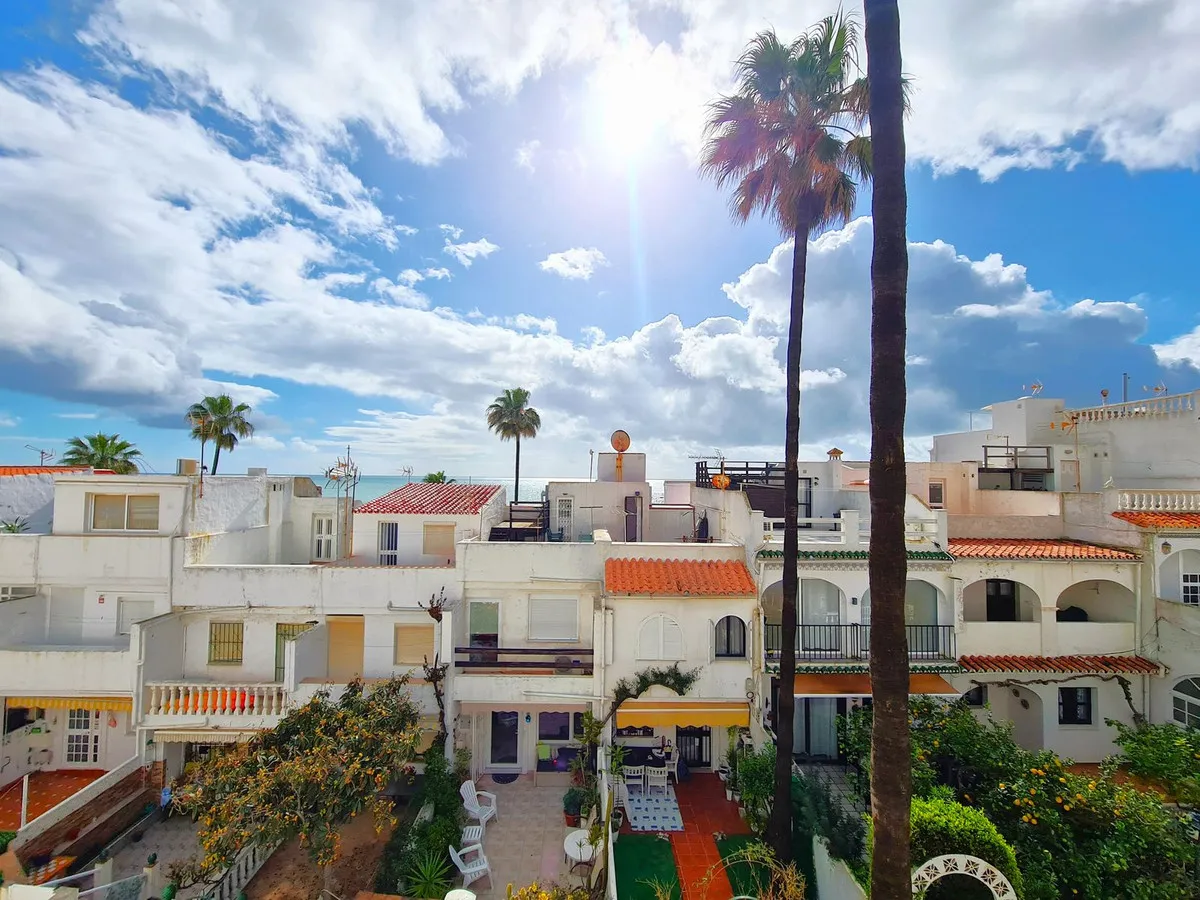 c7f49c9b-dcdc-44b8-908c-8057debf5091