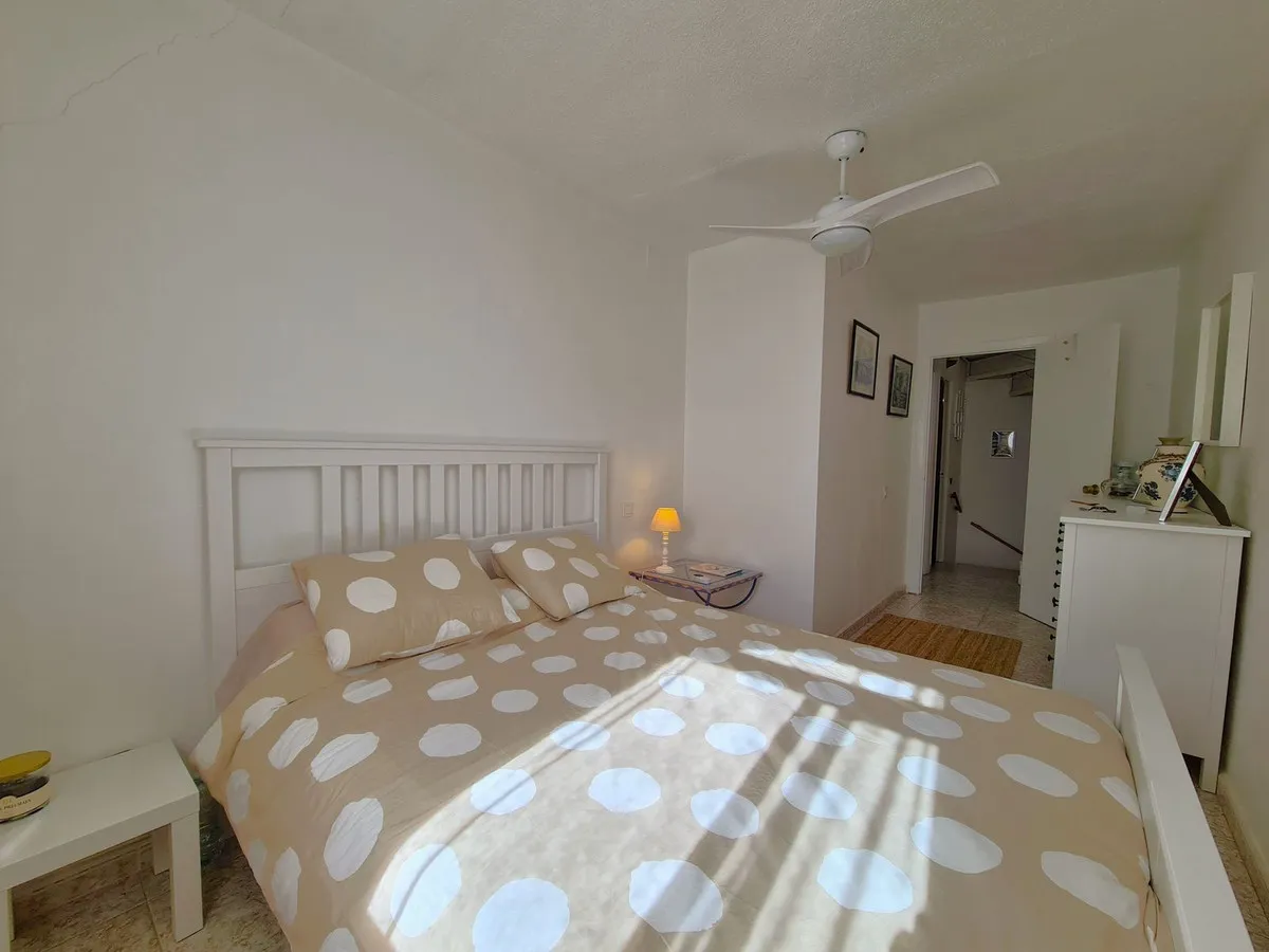 c8333345-2eea-4e63-92bf-ccd3e9f859a6