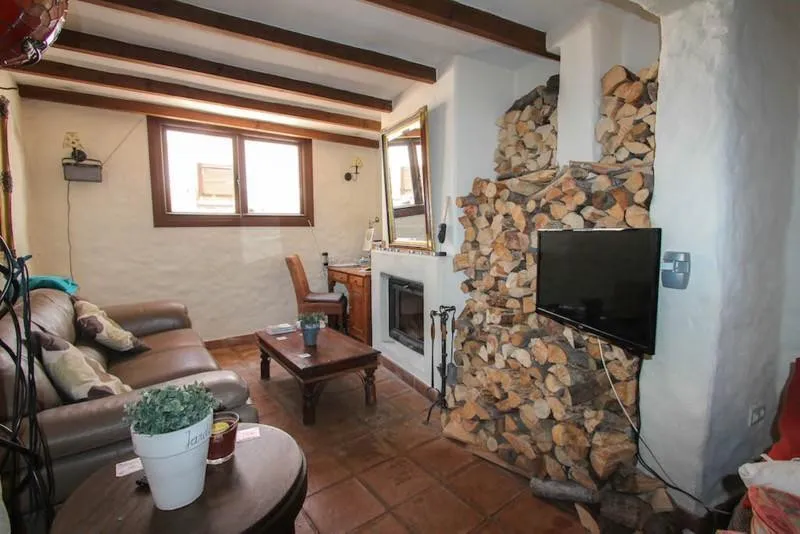 748414d0-57cd-48c1-9bdd-638b2336a9d3