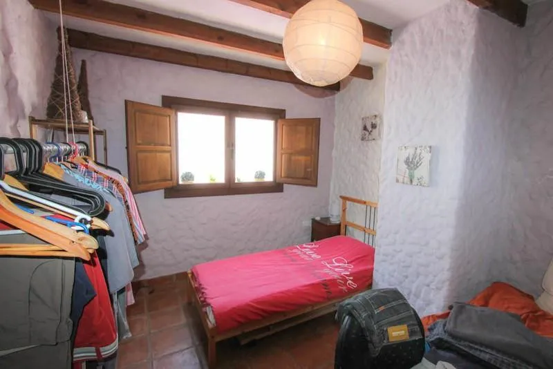 8ecbe421-5b16-4052-a0c9-e8a4d9cce862