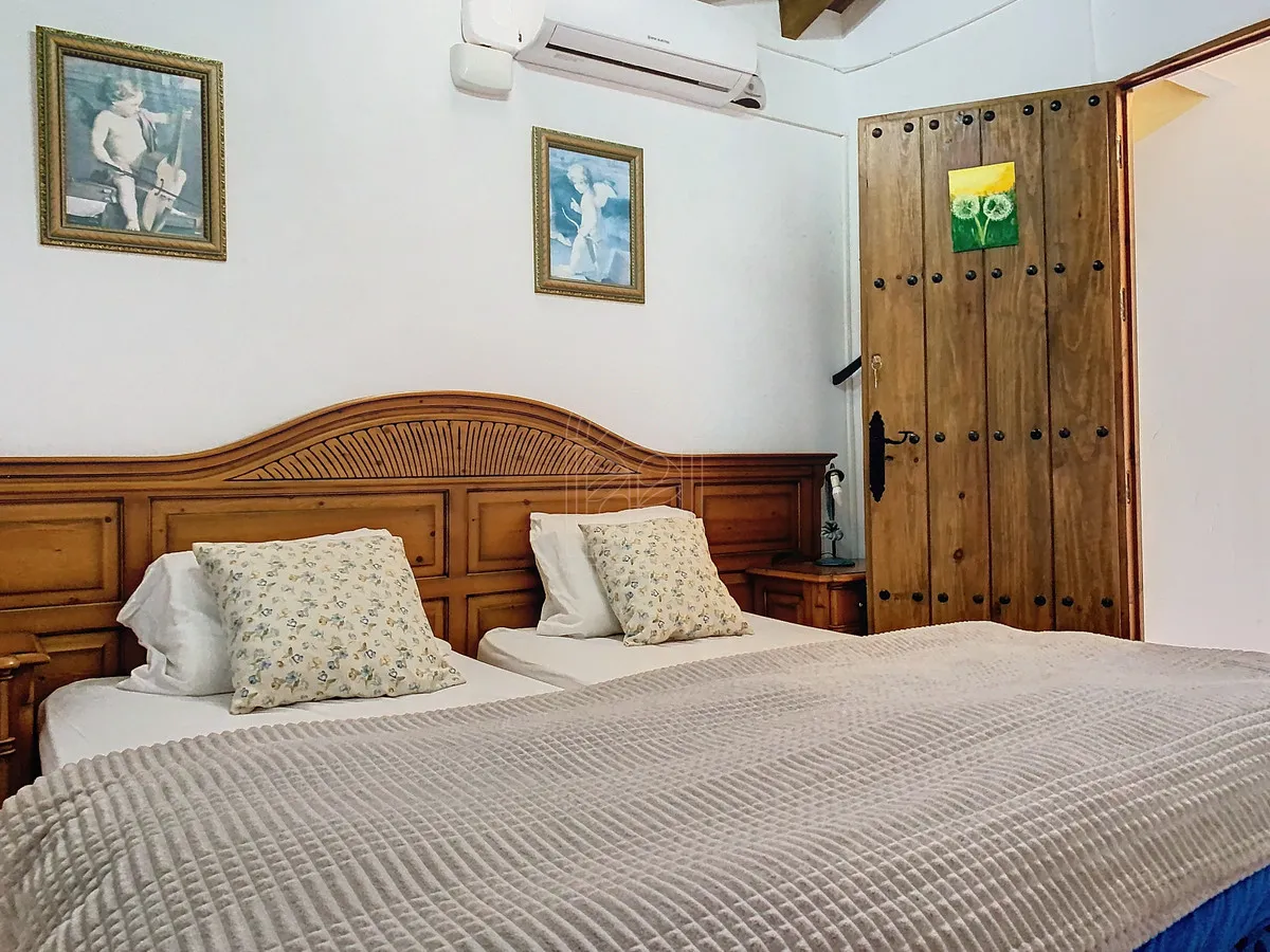 3370778f-b591-4163-a5c1-d5f4a3fed176