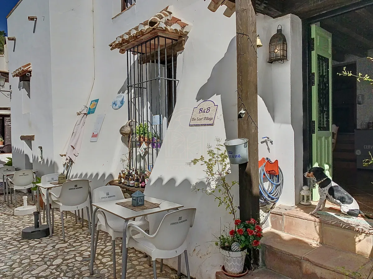 5c1ec1c4-65df-4003-bf5e-e2fbcddb028f