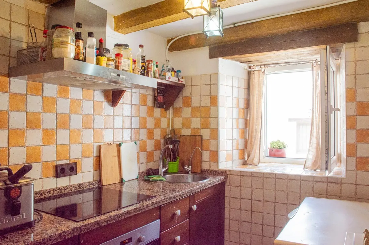 af3ea213-3476-4fa7-8cb1-80455f0b103d